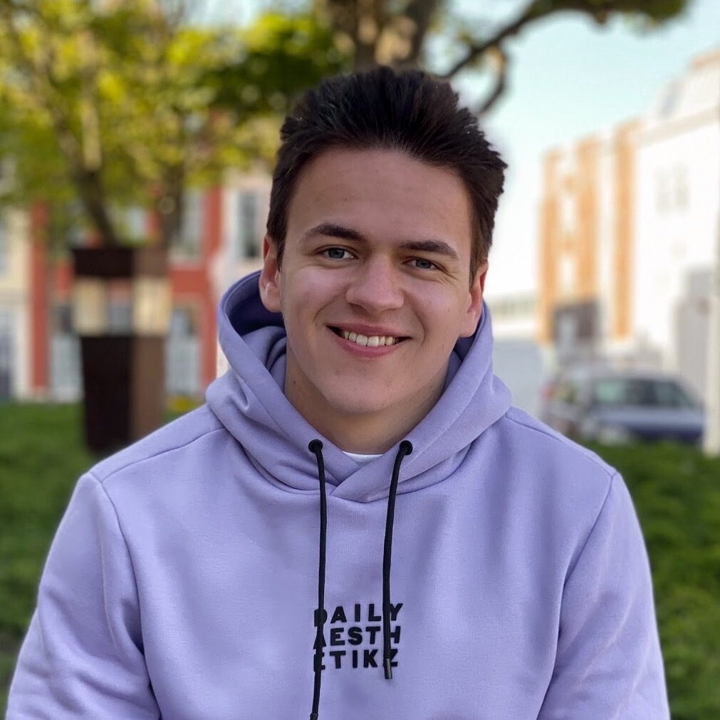 Op deze foto zien we Sebastien Debaenst, oprichter van de Affiliate Formule